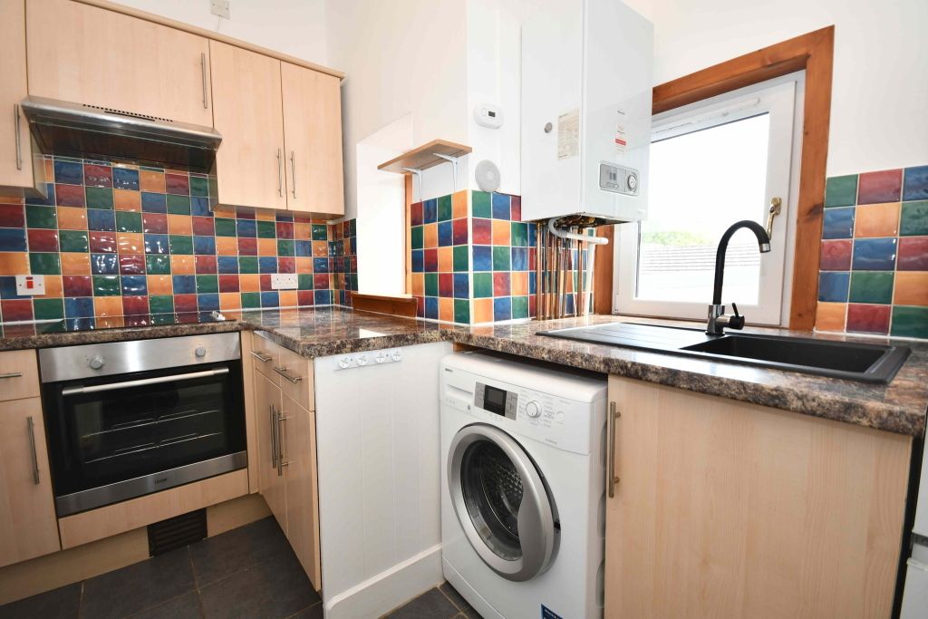 Additional image 3 of 2 bed flat to rentMacinnes Place, Innes Street, Inverness IV1