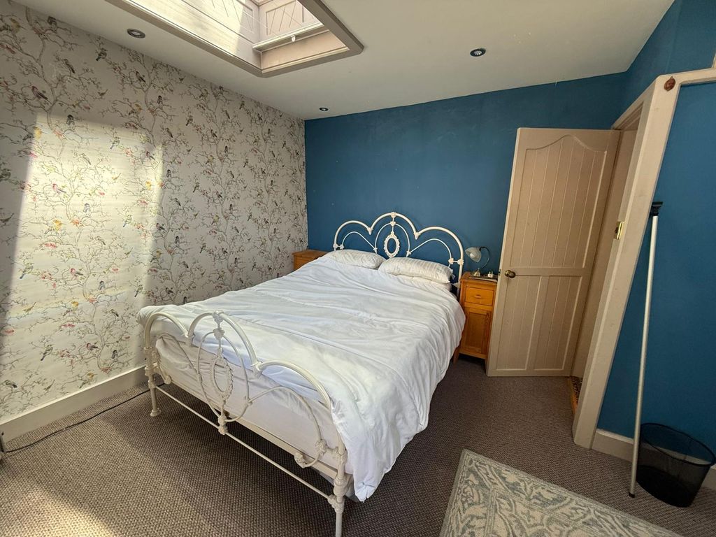 Additional image 5 of 3 bed semi-detached house to rentHigh Street, Menai Bridge LL59