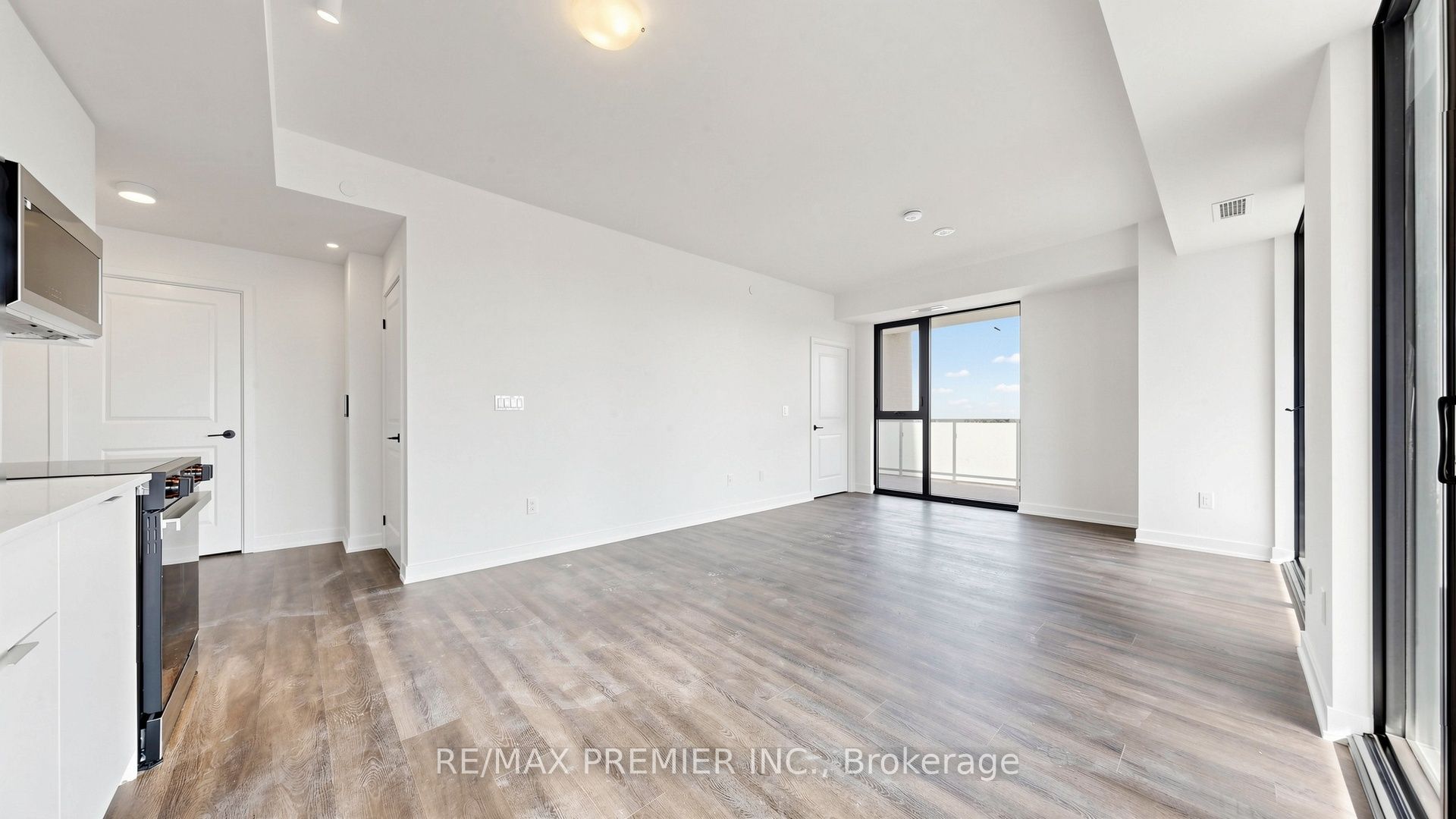 Additional image 5 of 1108-2075 Lakeshore Road, Burlington, ON, L7R 0H3