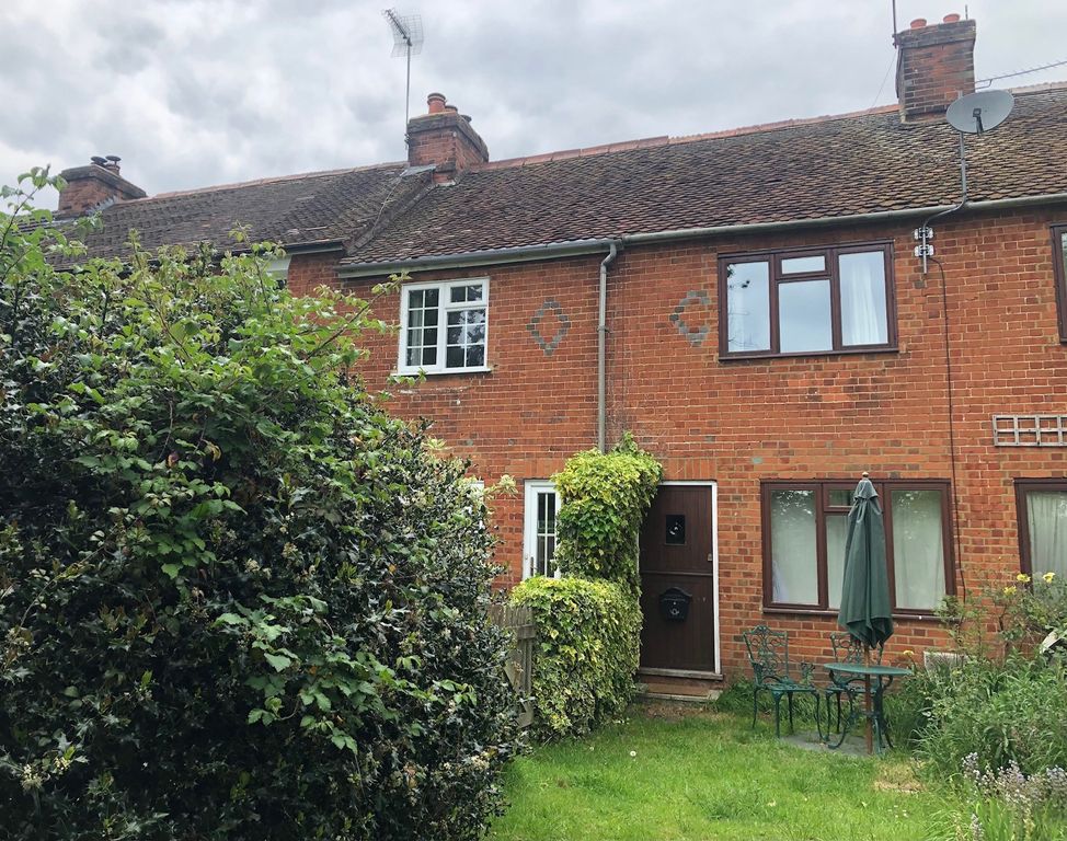 2 bed terraced house to rentChapel Terrace, Binfield RG42