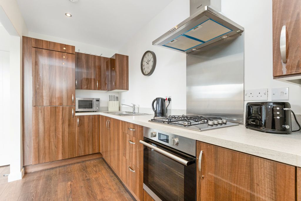 Additional image 4 of 2 bed flat for sale21/8 Muirhouse Parkway, Muirhouse, Edinburgh EH4