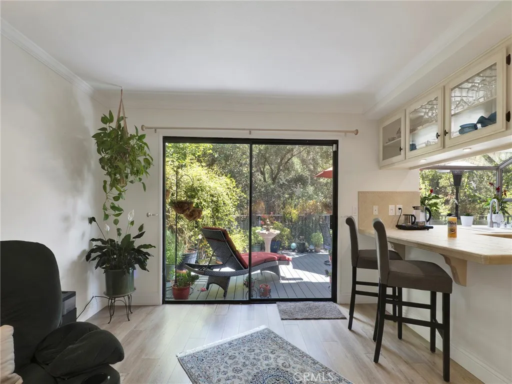 Additional image 55 of 796 N Valley Dr, Westlake Village, CA 91362