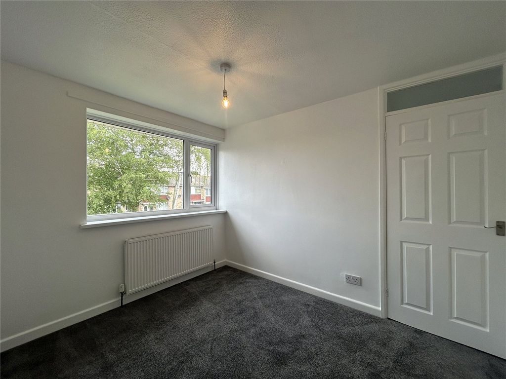 Additional image 8 of 3 bed end terrace house to rentLudlow Close, Bridgwater, Somerset TA6