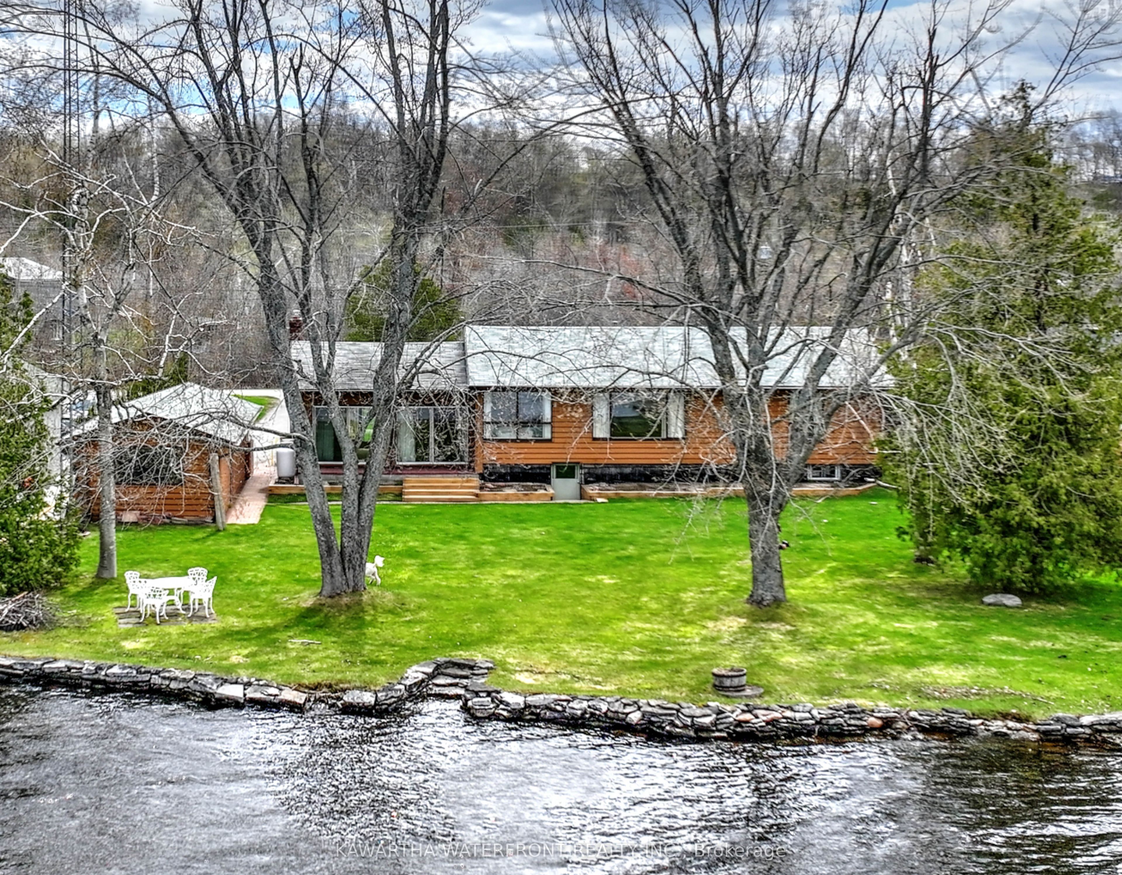 7 Reid's Road, Kawartha Lakes, ON, K0M 1L0