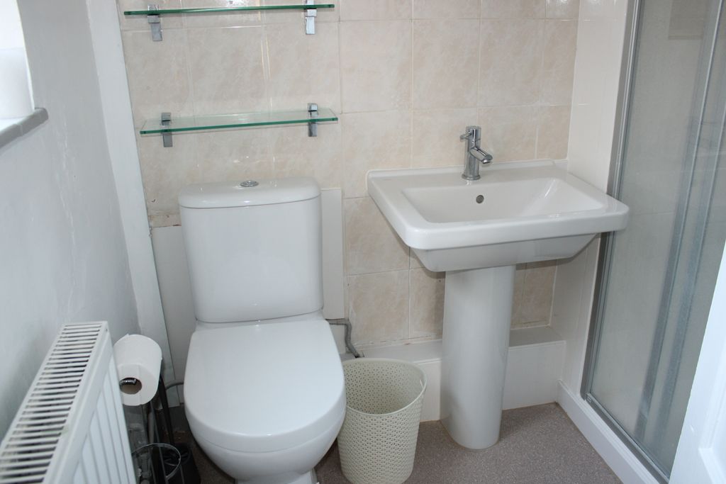 Additional image 11 of 2 bed property to rentCaradoc Road, Prestatyn LL19