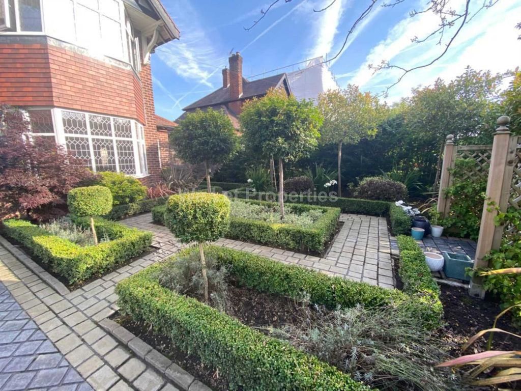 Additional image 32 of 7 bed detached house to rentSt Michaels Avenue, Bramhall SK7