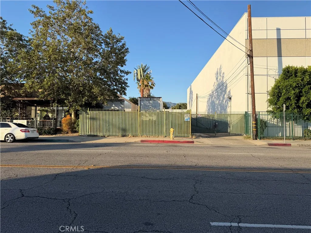 Additional image 5 of 1423 Truman St, San Fernando, CA 91340