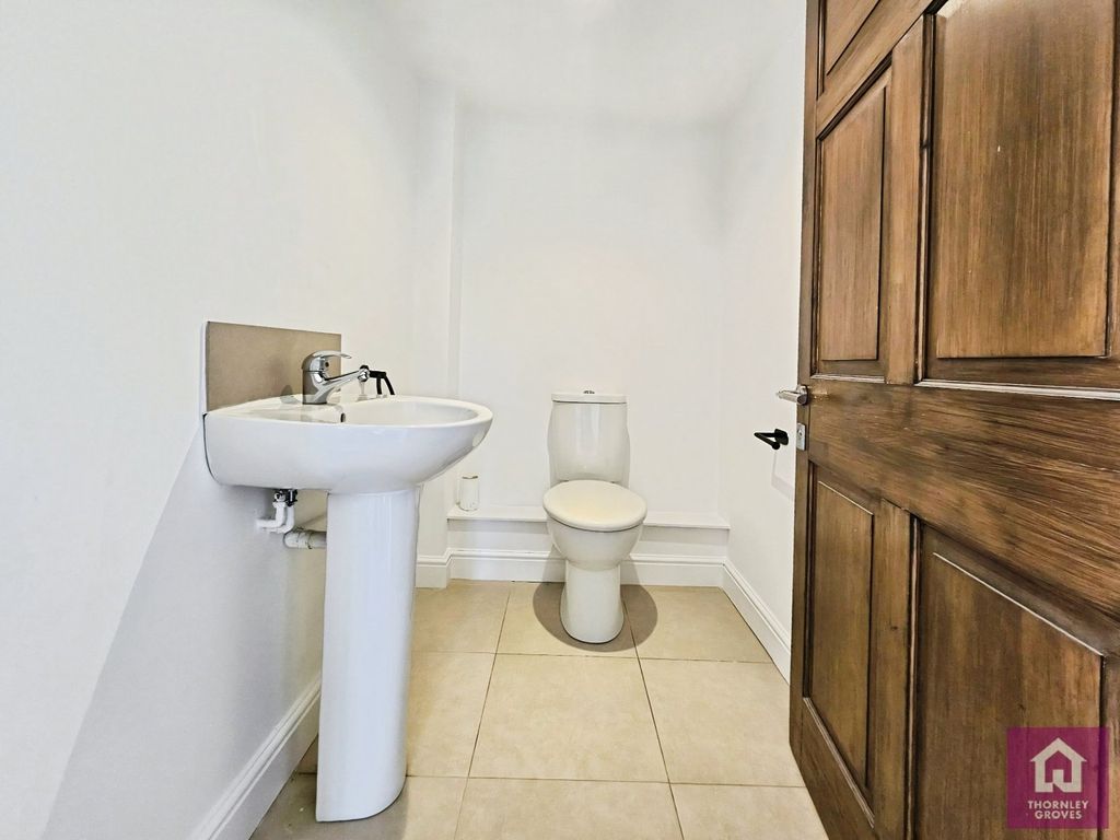 Additional image 13 of 4 bed semi-detached house to rentOulton Park, Oulton, Tarporley, Cheshire CW6