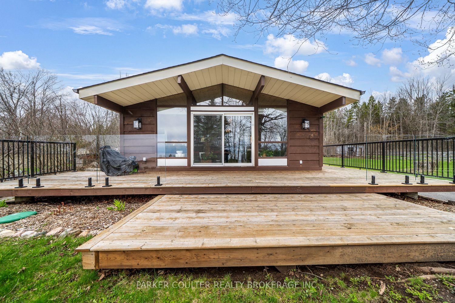 Additional image 4 of 2238 Lakeshore Road E, Oro-medonte, ON, L0L 1T0