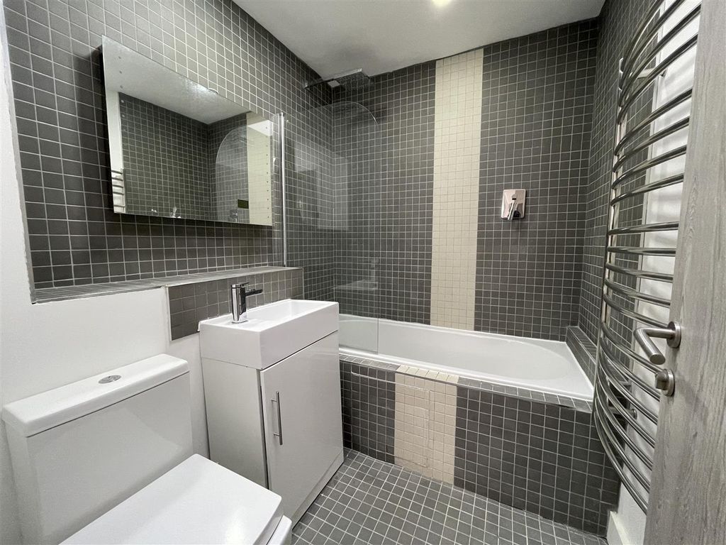 Additional image 7 of 1 bed flat to rentThe Parade, Roath, Cardiff CF24