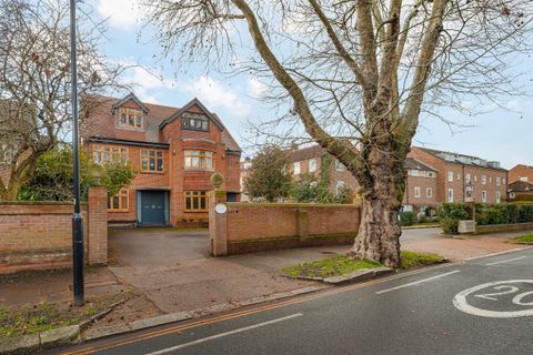 1 Hartington Road, London W4