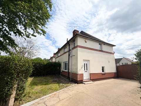 Woodley Square, Nottingham NG6