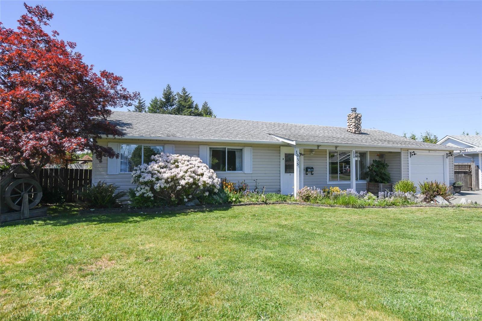 1935 Merino Place, Comox, BC, V9M 3X7