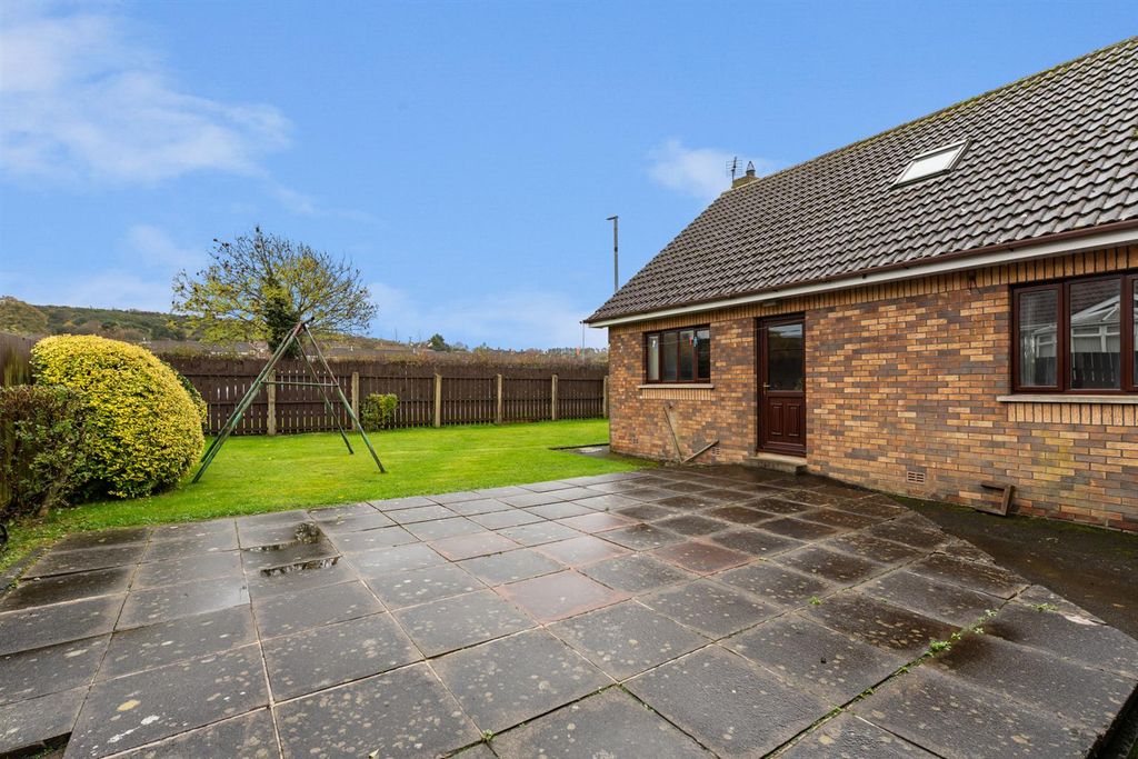 Additional image 13 of 2 bed property for sale10 Oakland Grove, Ballynahinch BT24