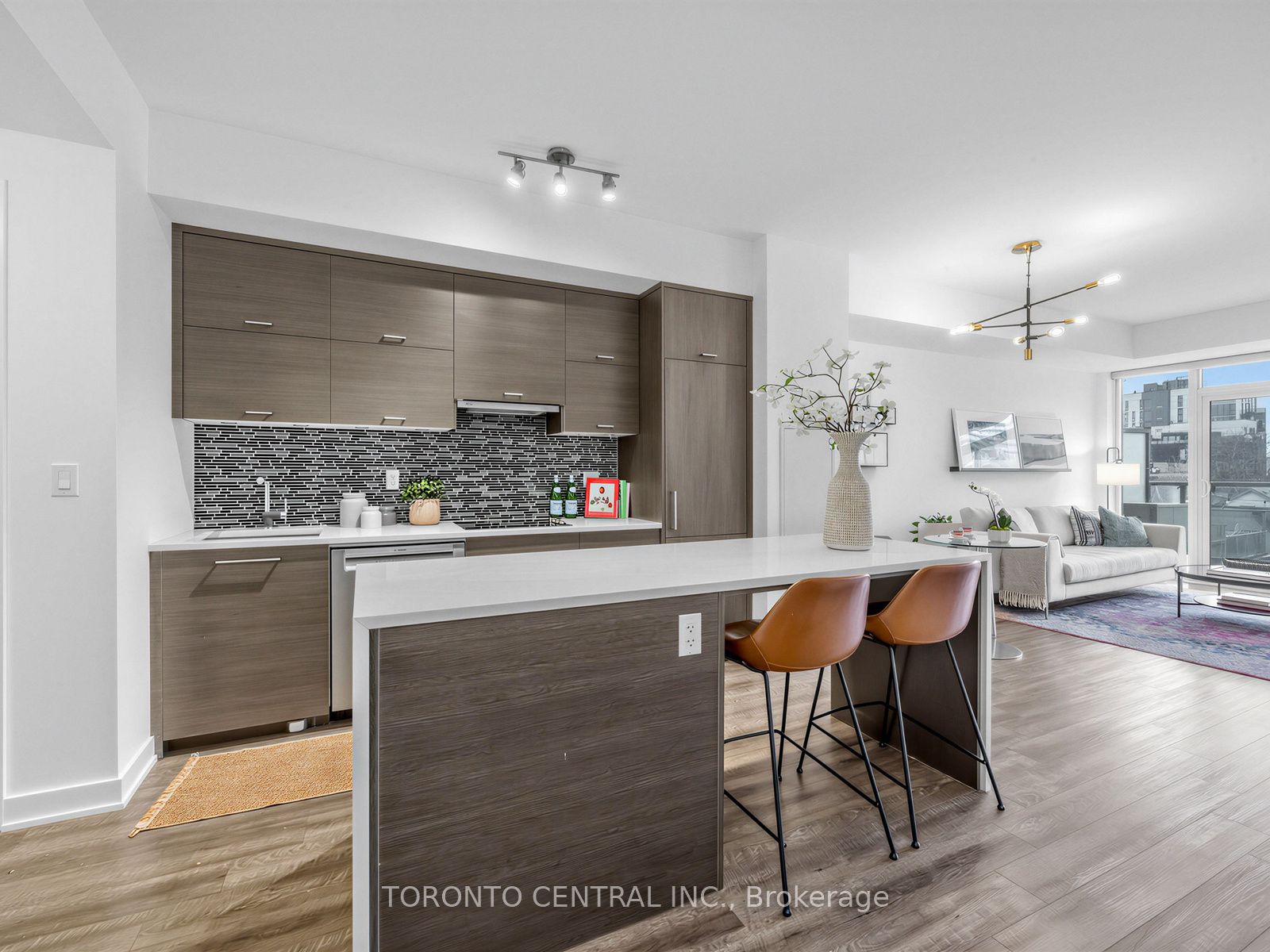 Additional image 4 of 402-106 Dovercourt Road, Toronto, ON, M6J 0G4