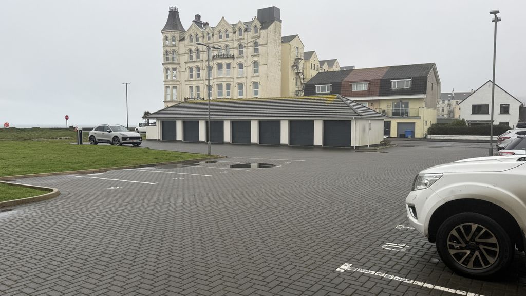 Additional image 26 of 3 bed flat for saleApt. 4 Lakeside Apartments, Park Road, Ramsey IM8