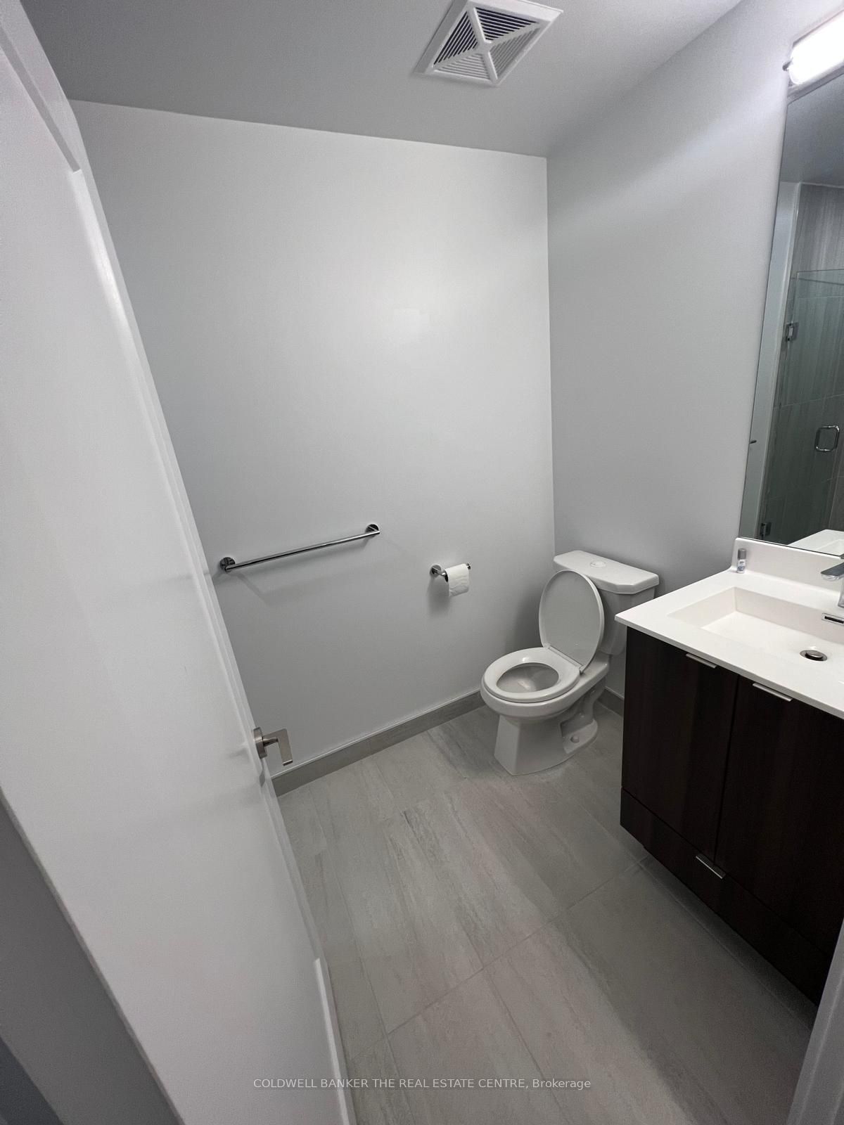 Additional image 6 of 2106-225 Village Green Square, Toronto, ON, M1S 0L3