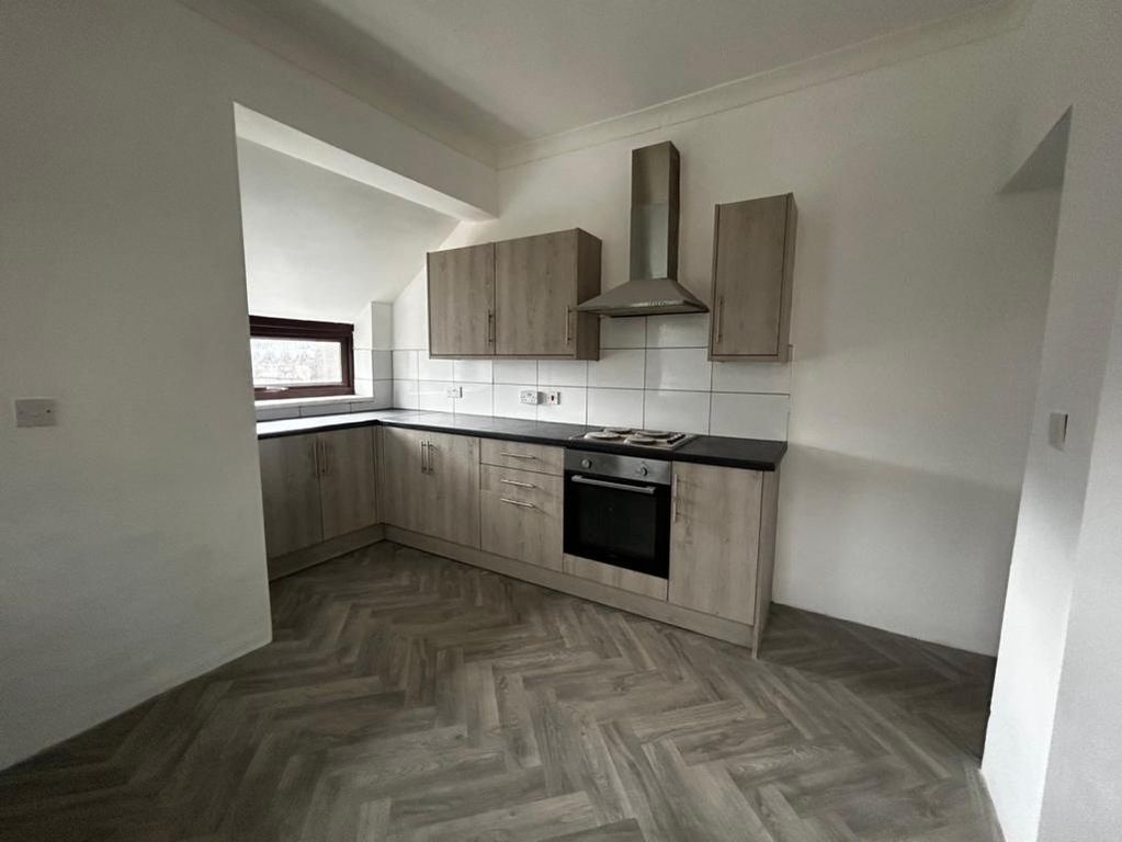 Additional image 3 of 3 bed terraced house to rentTrinity Road, Llanelli SA15