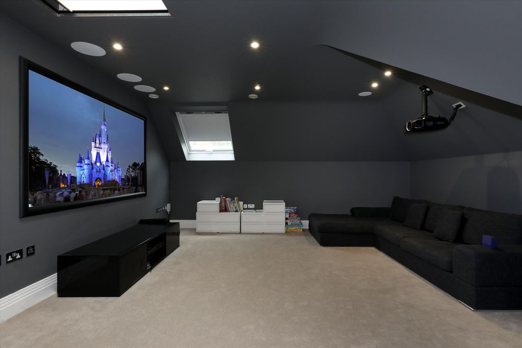 Additional image 12 of 8 bed detached house for saleMonks Close, Ascot, Berkshire SL5