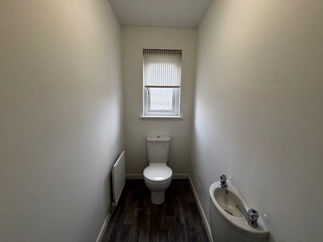 Additional image 5 of 2 bed terraced house to rentJames Weir Grove, Sunnymead, Uddingston G71