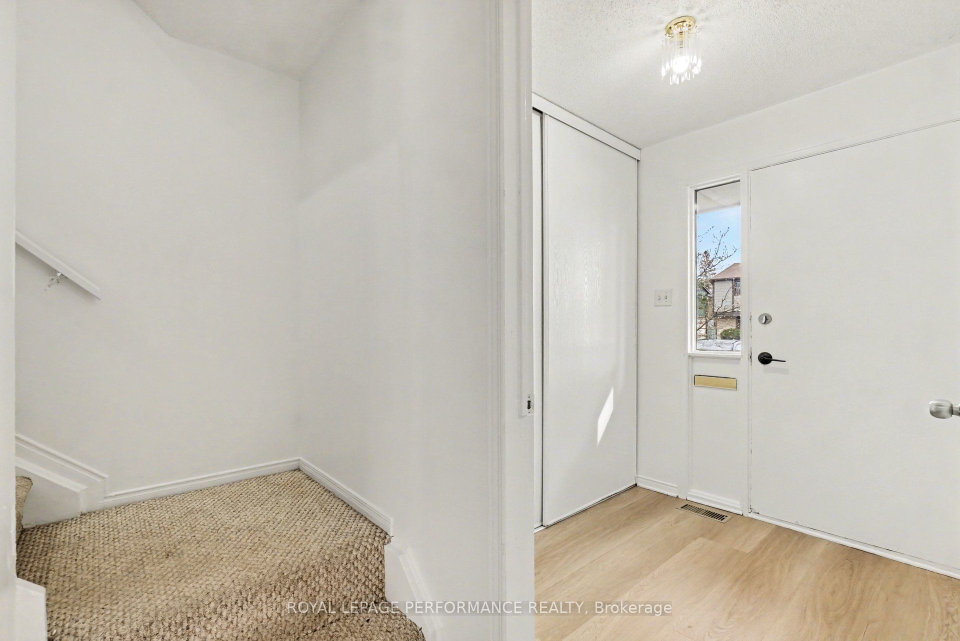 Additional image 3 of 1641 Meadowbrook Road, Ottawa, ON, K1B 4W6