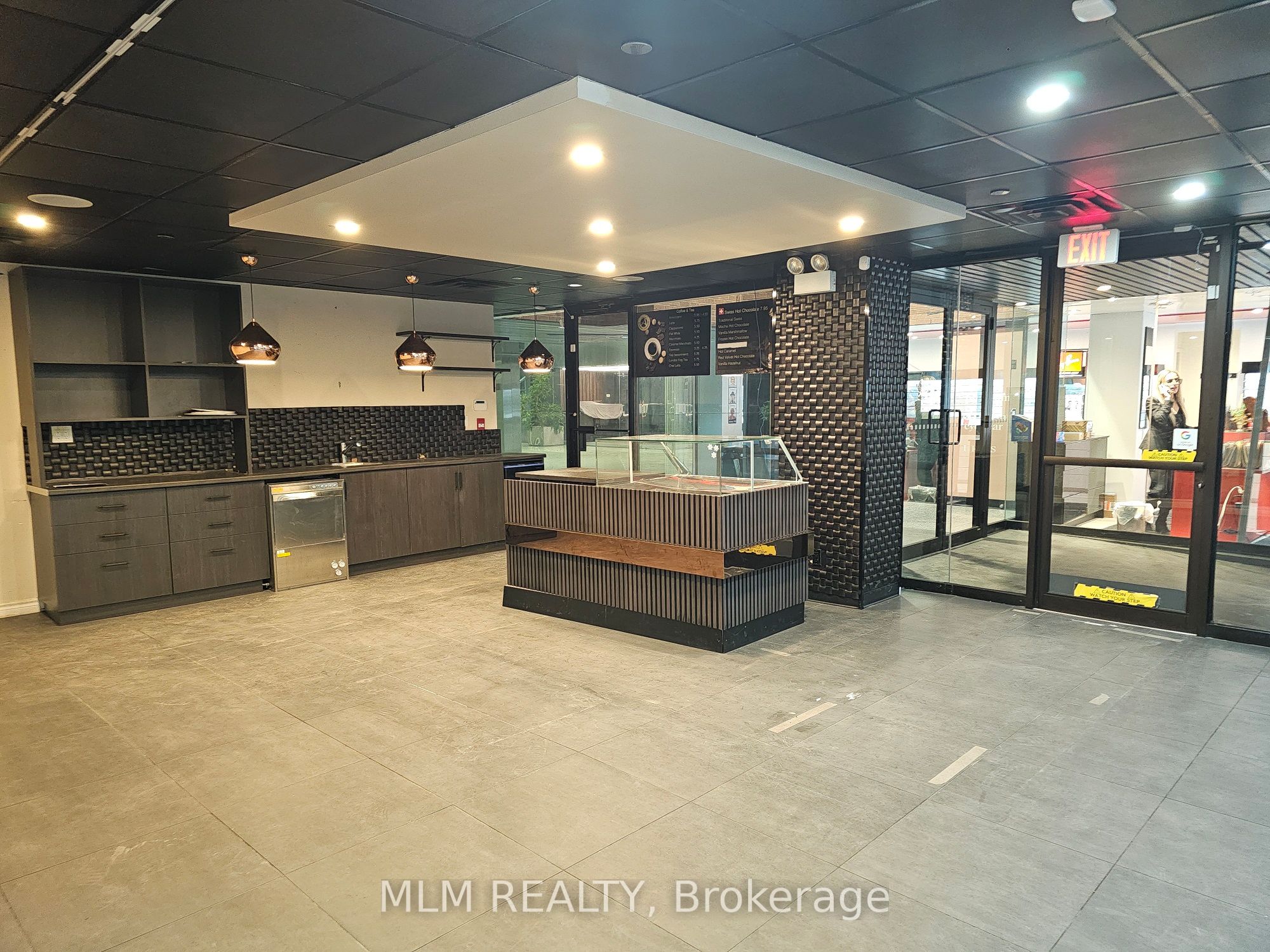 Additional image 4 of MR2-70 Yorkville Avenue, Toronto, ON, M5R 1B9