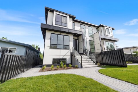 Additional image 6 of 2-6037 Service Street, Burnaby, BC, V5H 1V7