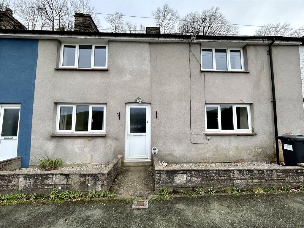 2 bed terraced house to rentCambrian Terrace, Derwenlas, Machynlleth, Powys SY20