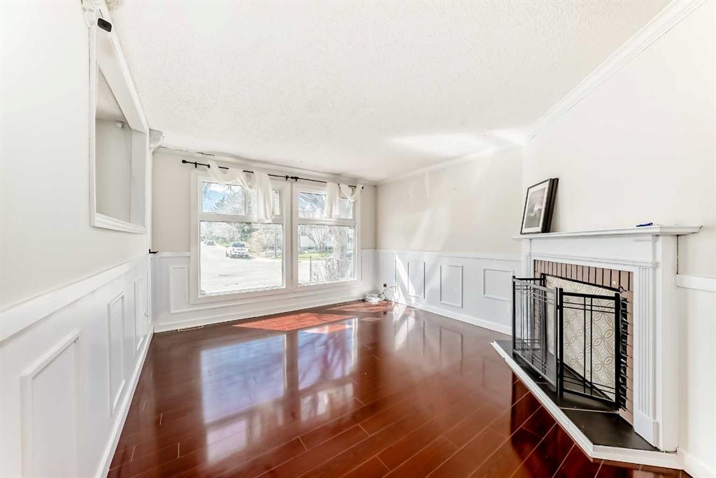Additional image 3 of 4208 58 Street NE, Calgary, AB, T1Y 4E9