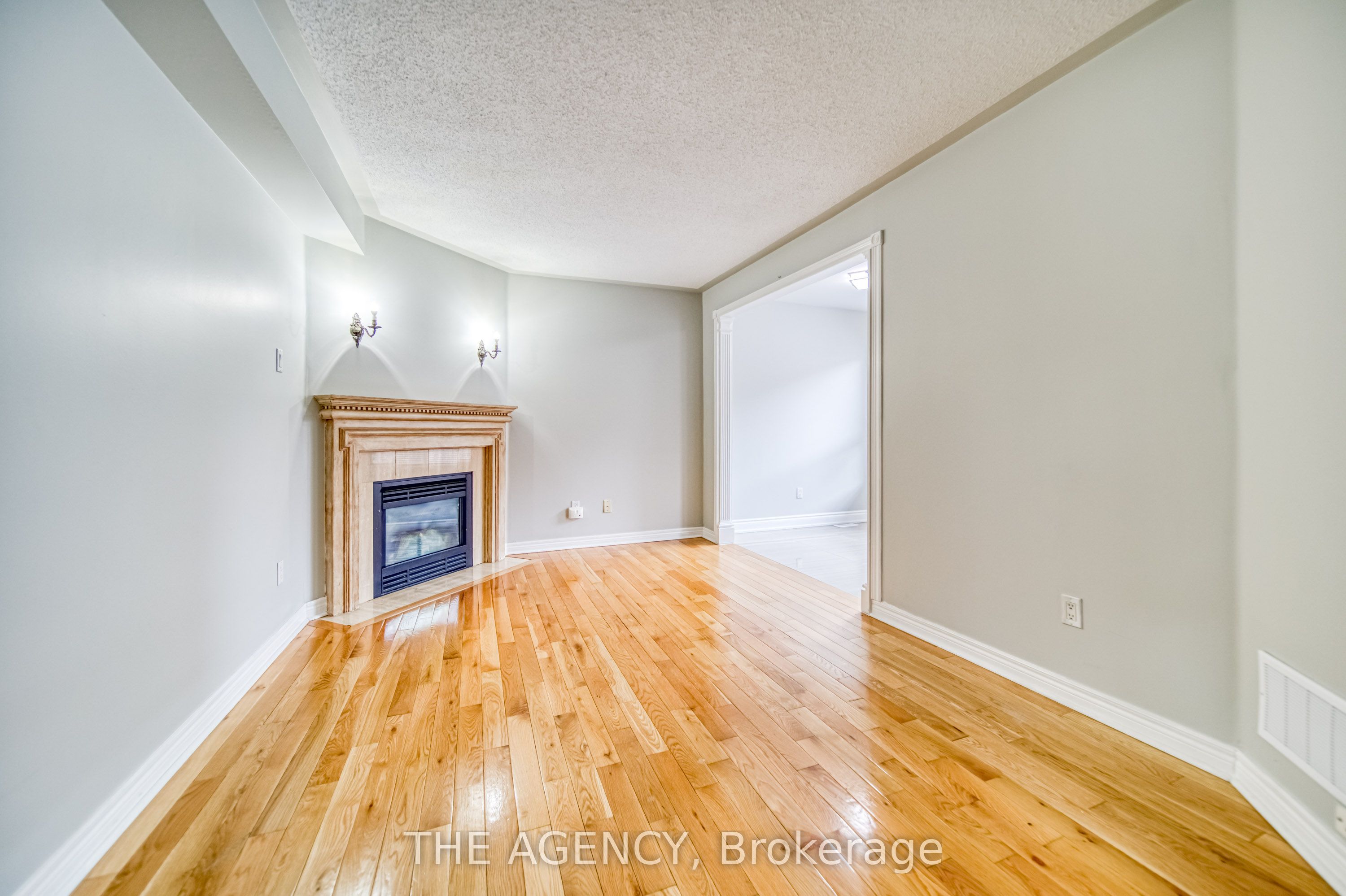 Additional image 5 of Main-48 Chiara Drive, Vaughan, ON, L6A 3K3