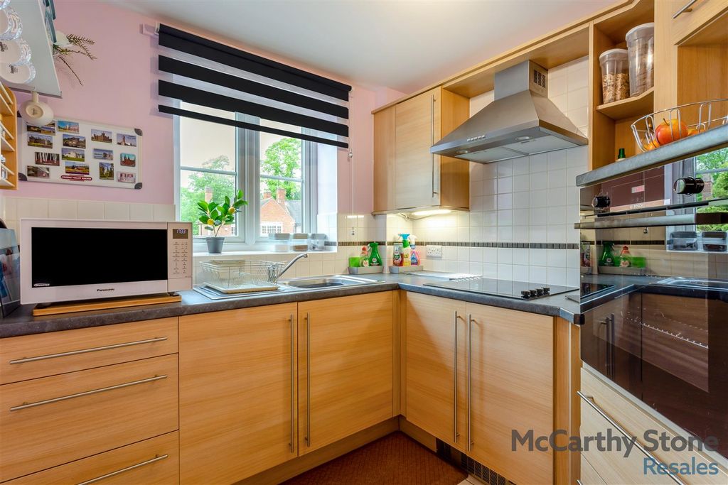 Additional image 6 of 2 bed flat for saleMckinlay Court, Tresham Close, Kettering NN15