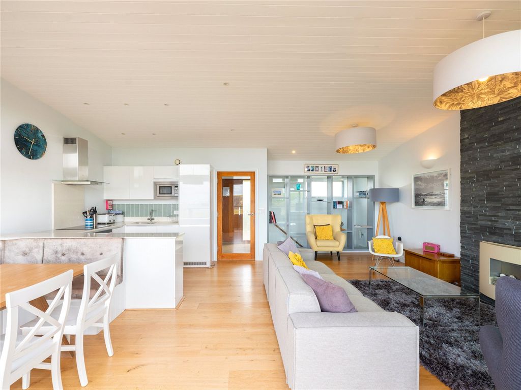 Additional image 4 of 2 bed flat for saleWatergate Bay, Newquay, Cornwall TR8