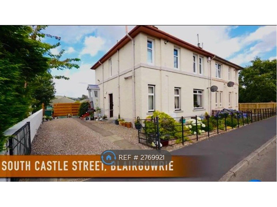 2 bed flat to rentSouth Castle Street, Blairgowrie PH10