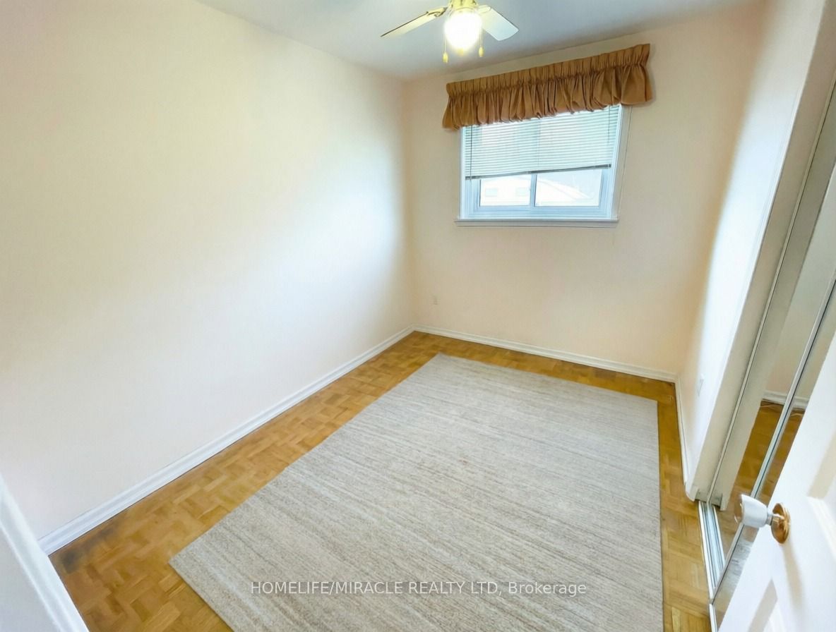 20 Hatchet Place, Toronto, ON, M1B 1C7 photo 5