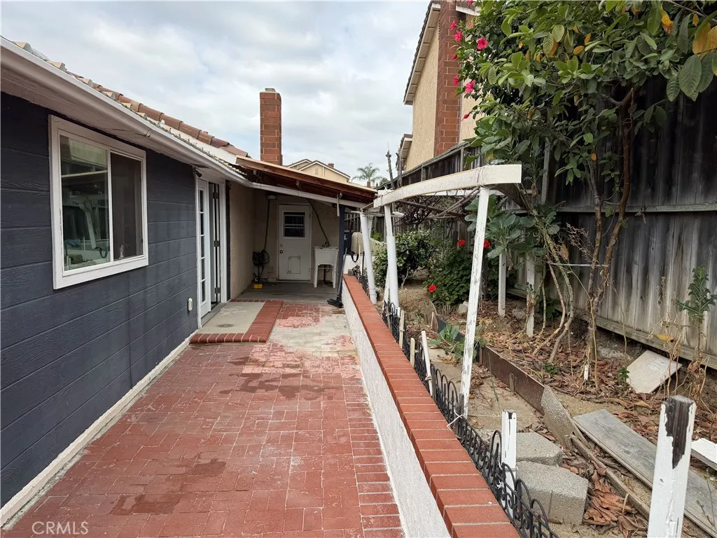 Additional image 22 of 201 S Brookside Court, Anaheim, CA 92808