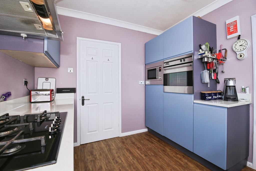 Additional image 12 of 5 bed detached house for saleDanes Close, Peterborough PE1