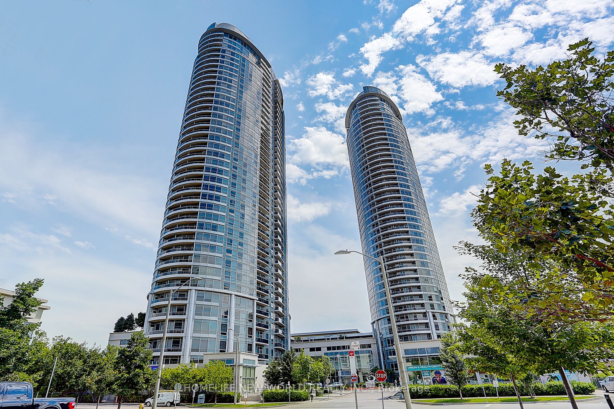 923-135 Village Green Square, Toronto, ON, M1S 0G4