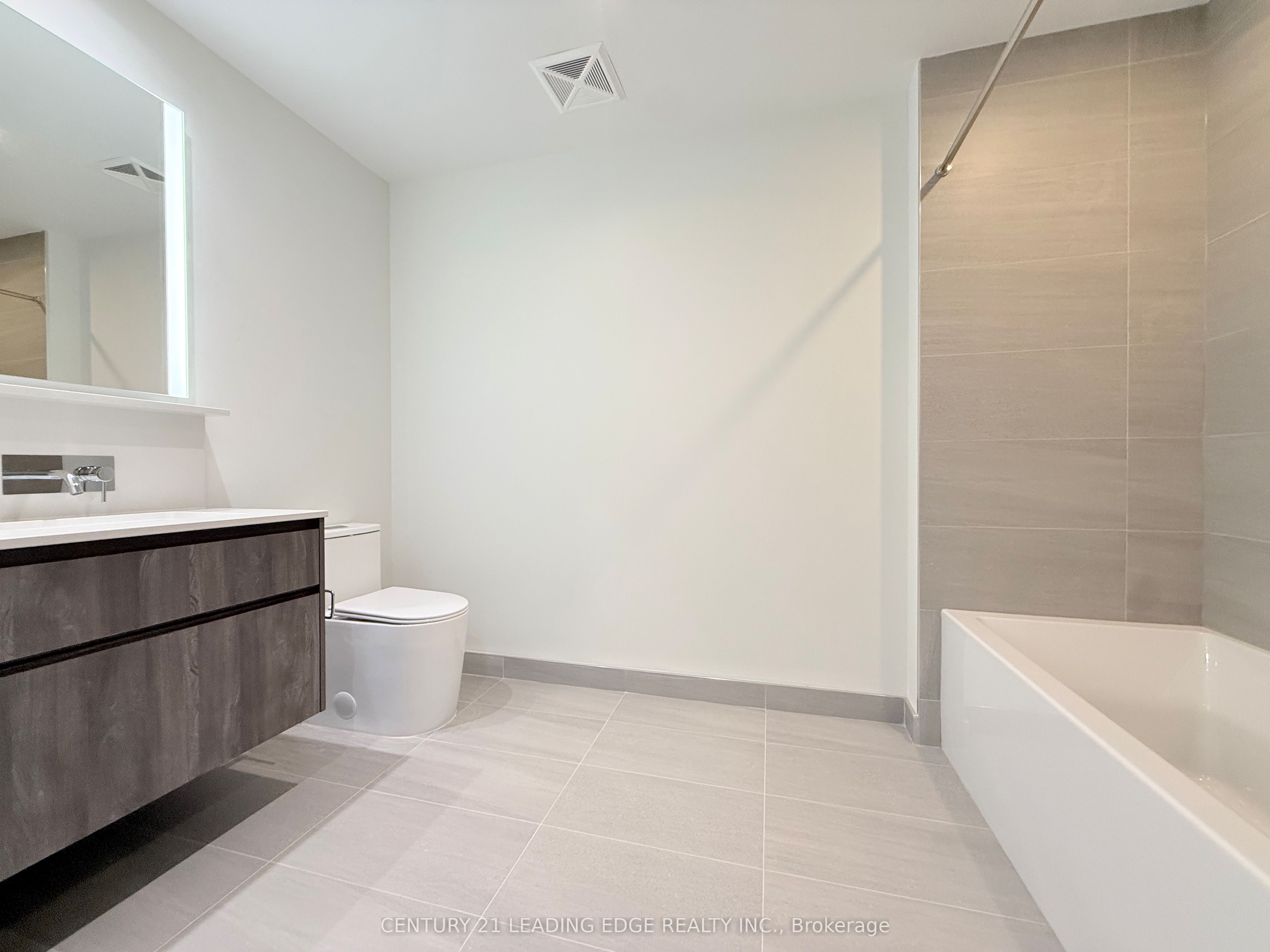 Additional image 5 of 703-322 Dupont Street, Toronto, ON, M5R 0E3