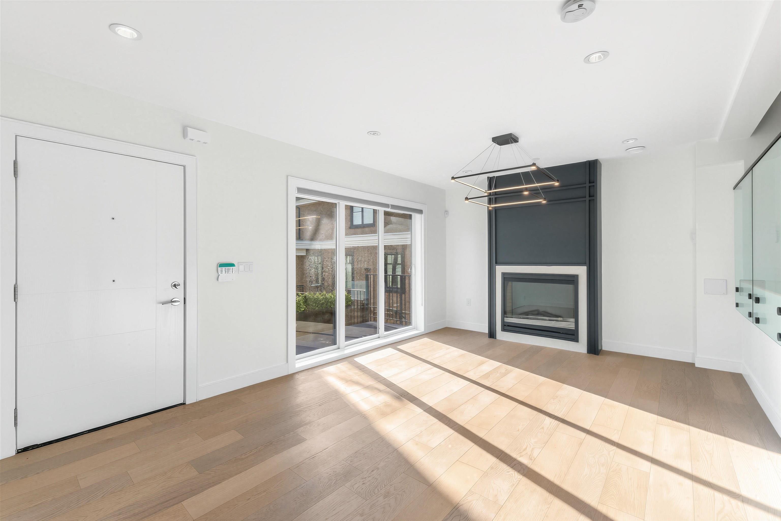 Additional image 2 of 7355 Oak Street, Vancouver, BC, V6P 1V9
