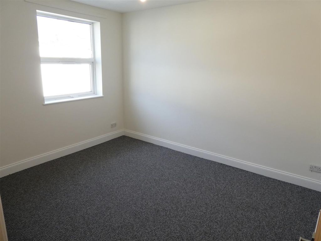 Additional image 7 of 2 bed end terrace house to rentLangley Road, Portsmouth, Hants PO2