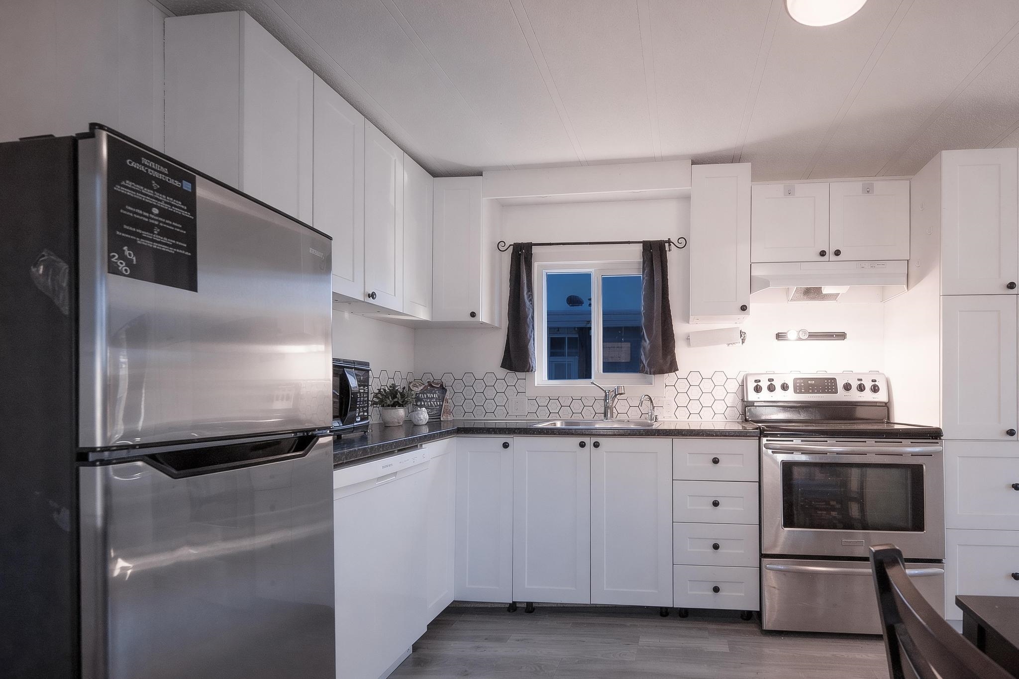 25-26892 Fraser Highway, Langley, BC, V4W 3V3