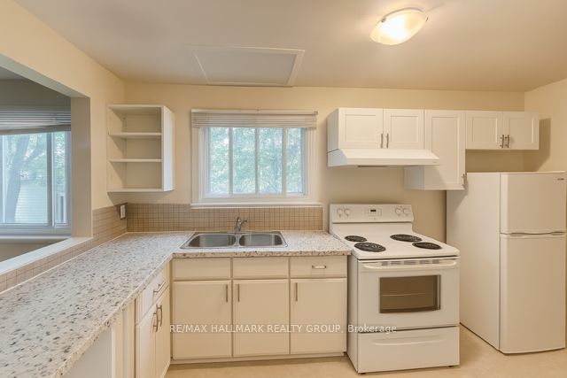 Additional image 3 of 5-72 St Francis Street, Ottawa, ON, K1Y 1W7