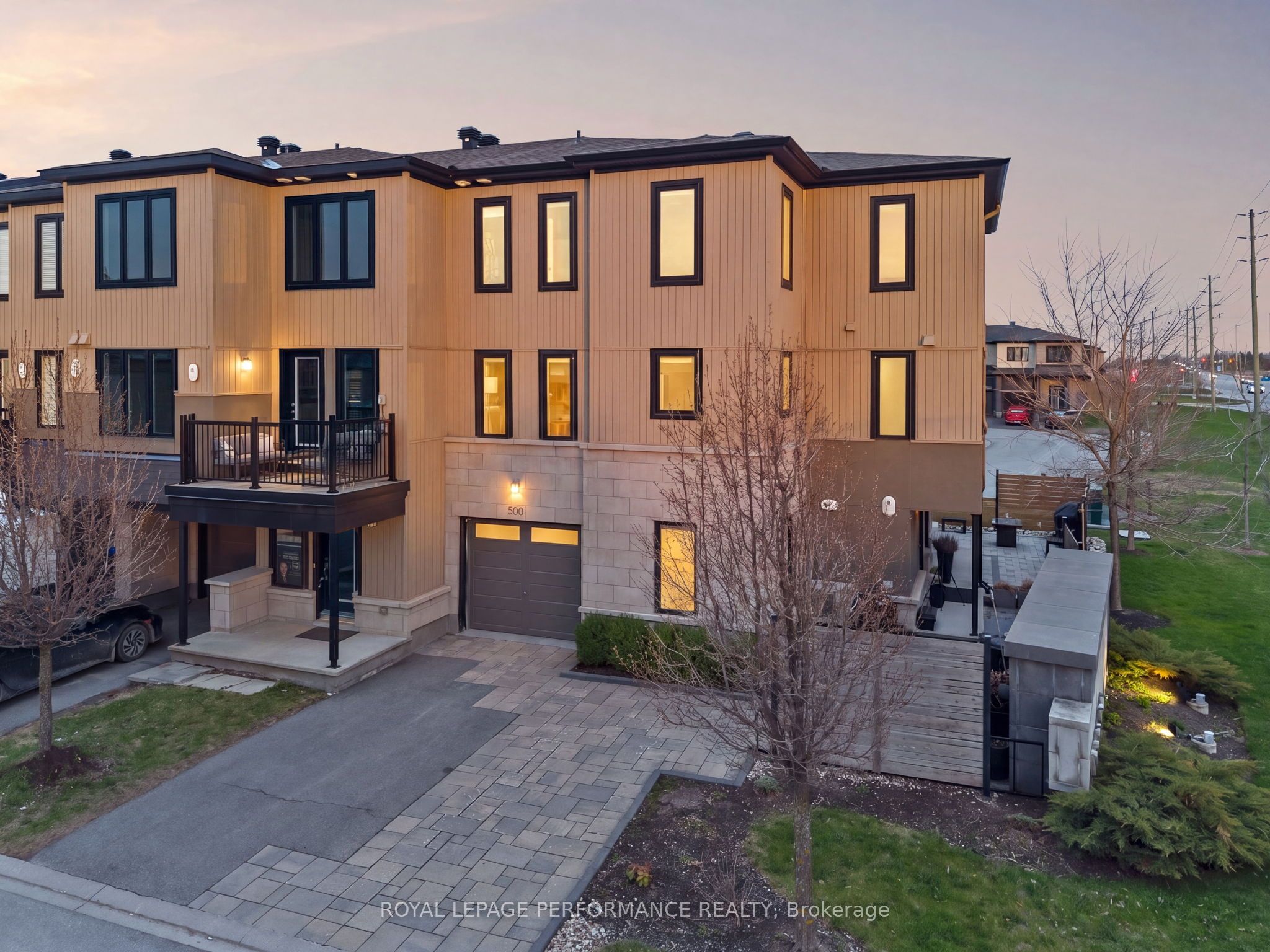 500 Radiant Private, Ottawa, ON, K2M 0M9