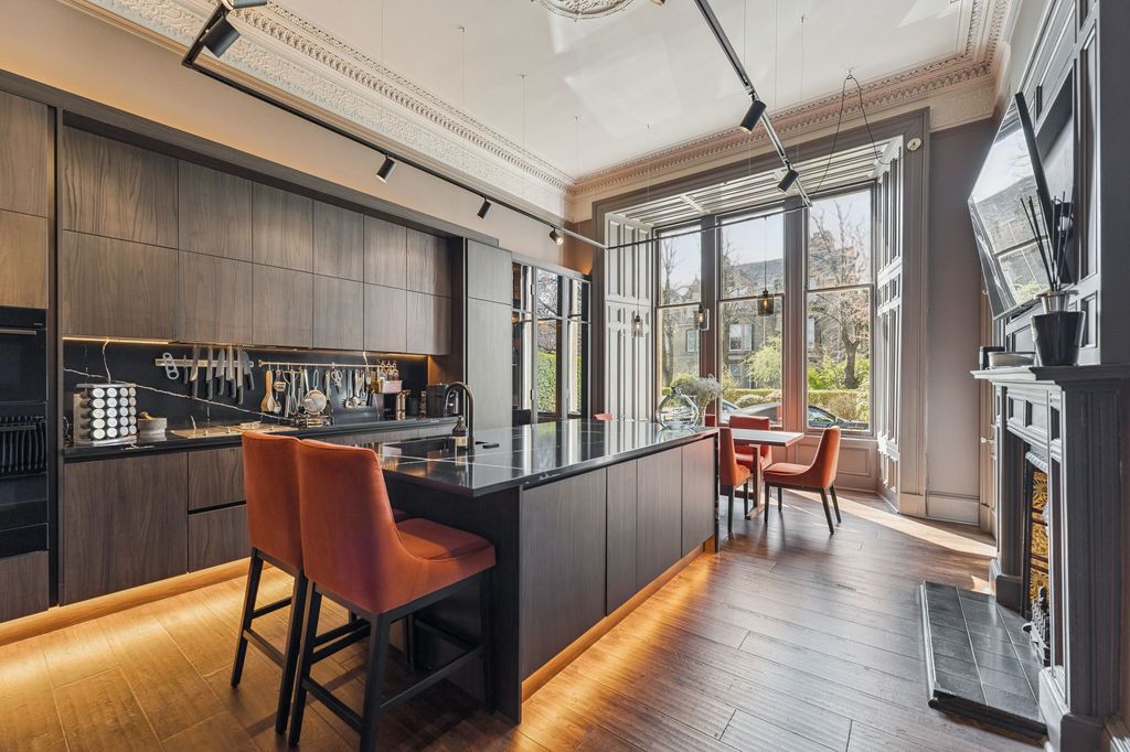 Additional image 12 of 3 bed flat for saleWinton Drive, Flat 0/1, Kelvinside, Glasgow G12