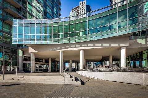 Additional image 8 of 1711-215 Fort York Boulevard, Toronto, ON, M5V 4A2