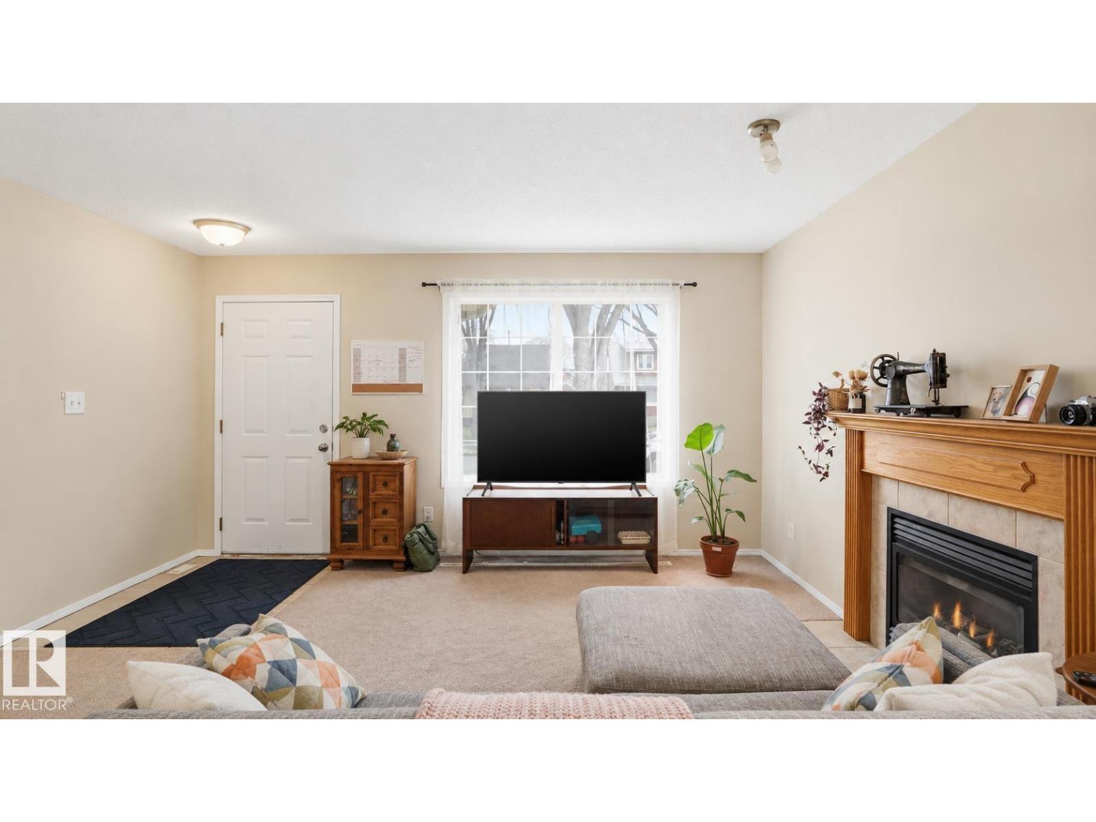 Additional image 3 of 9745 71 Avenue NW, Edmonton, AB, T6E0W5