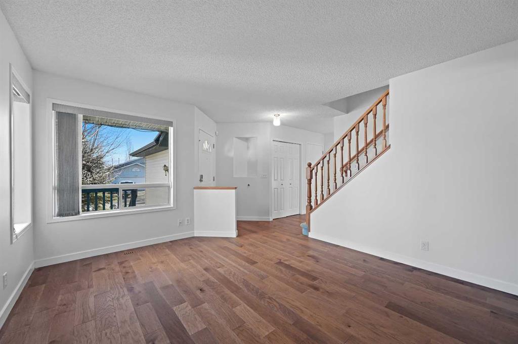 Additional image 5 of 182 Coventry Close NE, Calgary, AB, T3K 4A6