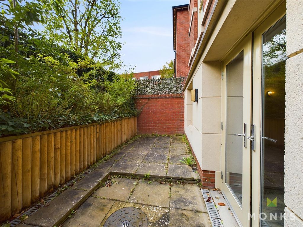 Additional image 11 of 1 bed flat for saleThe Monklands, Abbey Foregate, Shrewsbury SY2
