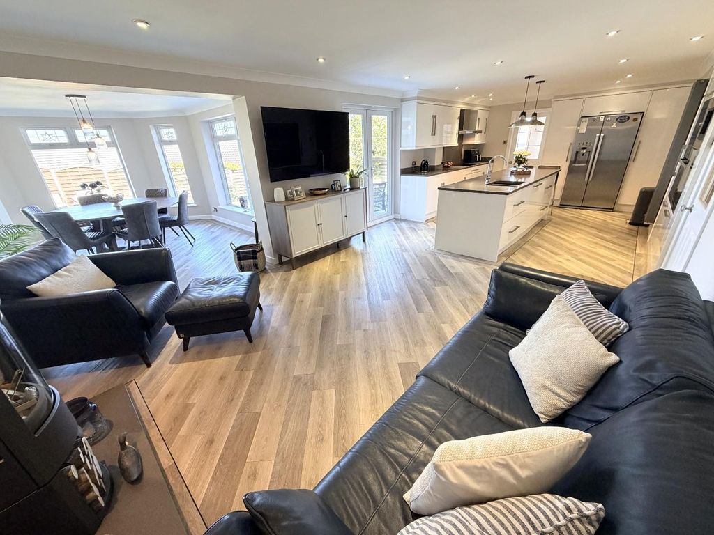 Additional image 12 of 5 bed detached house for saleParklands Way, West Park, Hartlepool TS26
