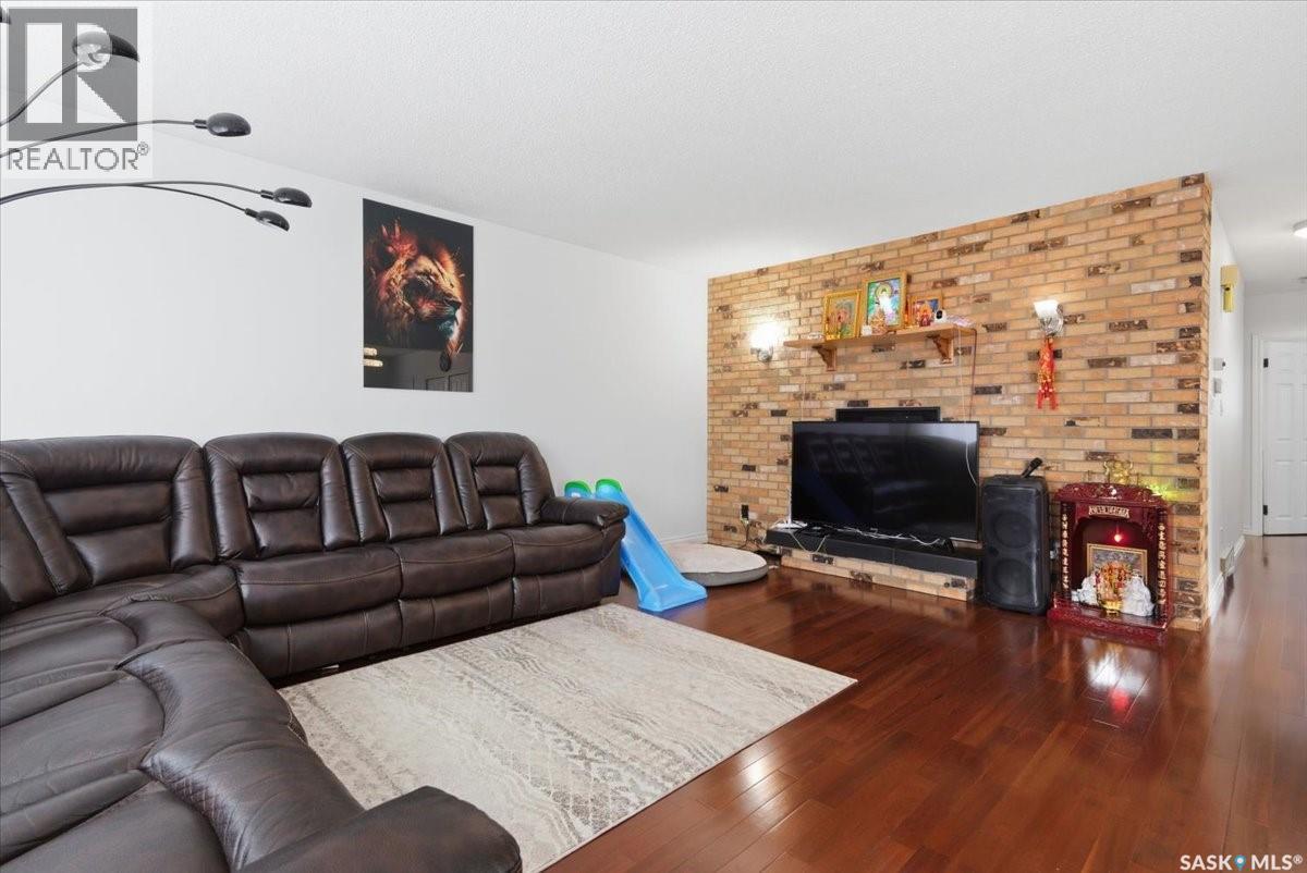 Additional image 5 of 205 Broad Street N, Regina, SK, S4R2X7